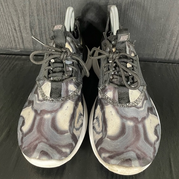 Nike JUVENATE Women’s size 9 - Picture 2 of 8